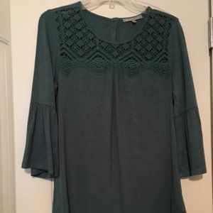 Turquoise top with lace detail